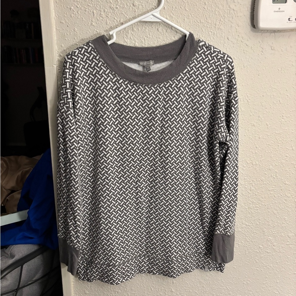Talbots Medium Women’s Charcoal and White Geometric Knit Top